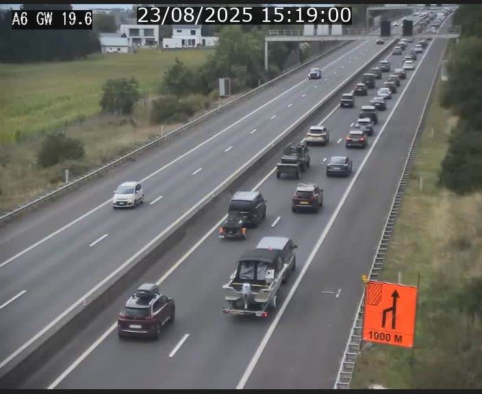 <h2>Traffic live webcam Luxembourg - Steinfort - A6 - BK 19.6 - direction Belgique</h2>