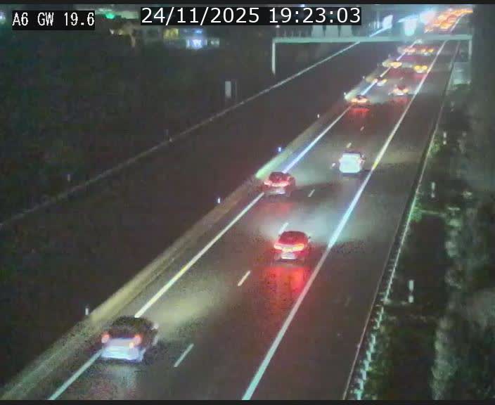 <h2>Traffic live webcam Luxembourg - Steinfort - A6 - BK 19.6 - direction Belgique</h2>