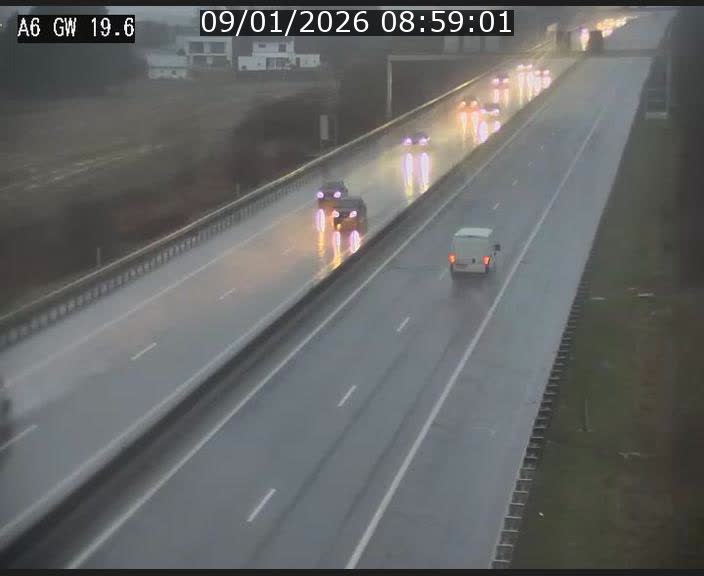 <h2>Traffic live webcam Luxembourg - Steinfort - A6 - BK 19.6 - direction Belgique</h2>