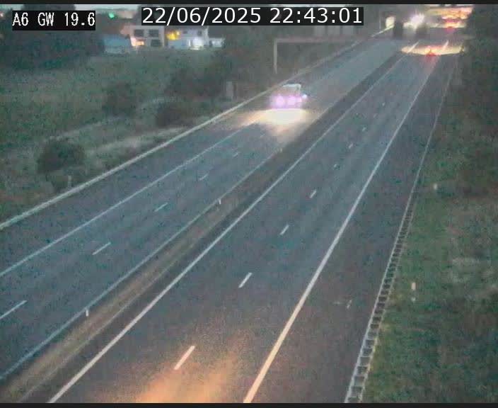 <h2>Traffic live webcam Luxembourg - Steinfort - A6 - BK 19.6 - direction Belgique</h2>