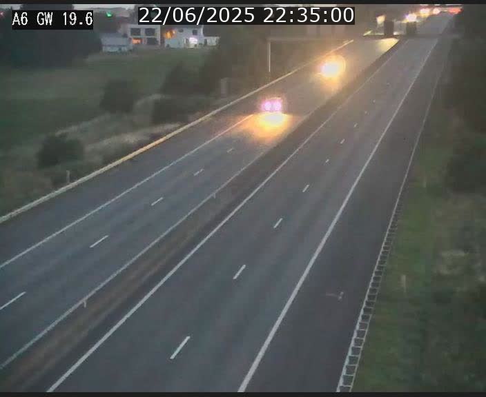 <h2>Traffic live webcam Luxembourg - Steinfort - A6 - BK 19.6 - direction Belgique</h2>