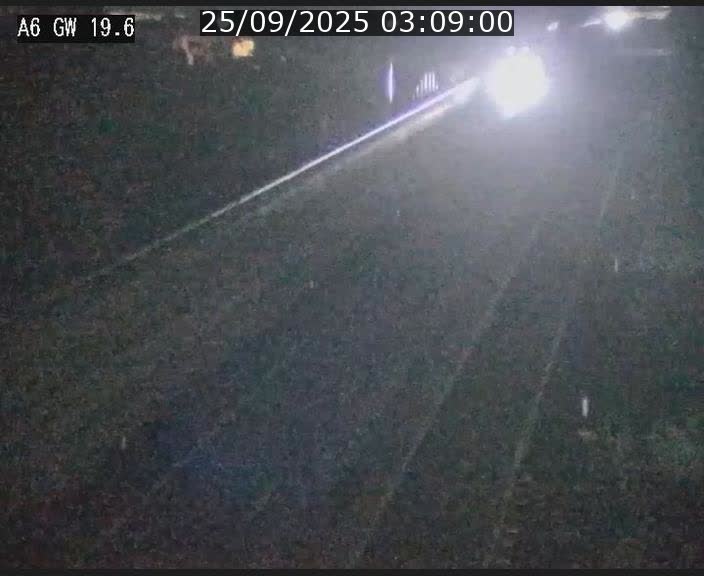 <h2>Traffic live webcam Luxembourg - Steinfort - A6 - BK 19.6 - direction Belgique</h2>