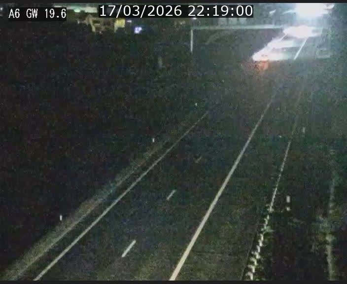 Traffic live webcam Luxembourg - Steinfort - A6 - BK 19.6 - direction Belgique