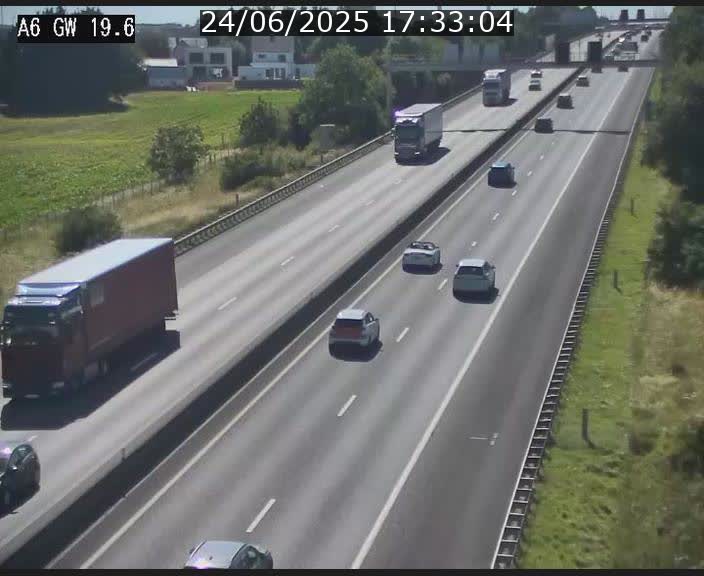 <h2>Traffic live webcam Luxembourg - Steinfort - A6 - BK 19.6 - direction Belgique</h2>
