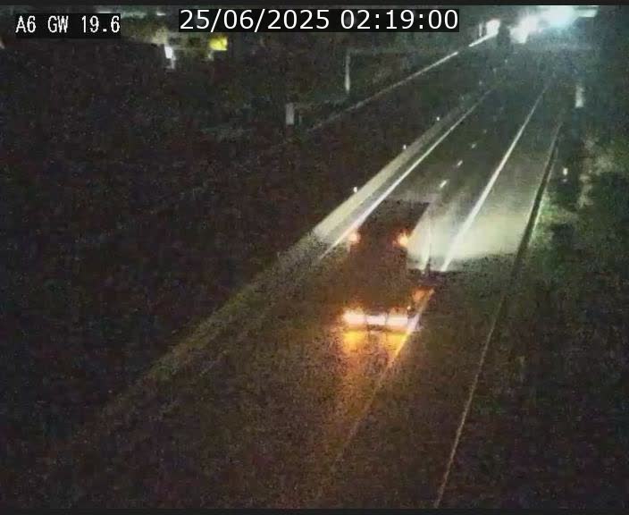 <h2>Traffic live webcam Luxembourg - Steinfort - A6 - BK 19.6 - direction Belgique</h2>