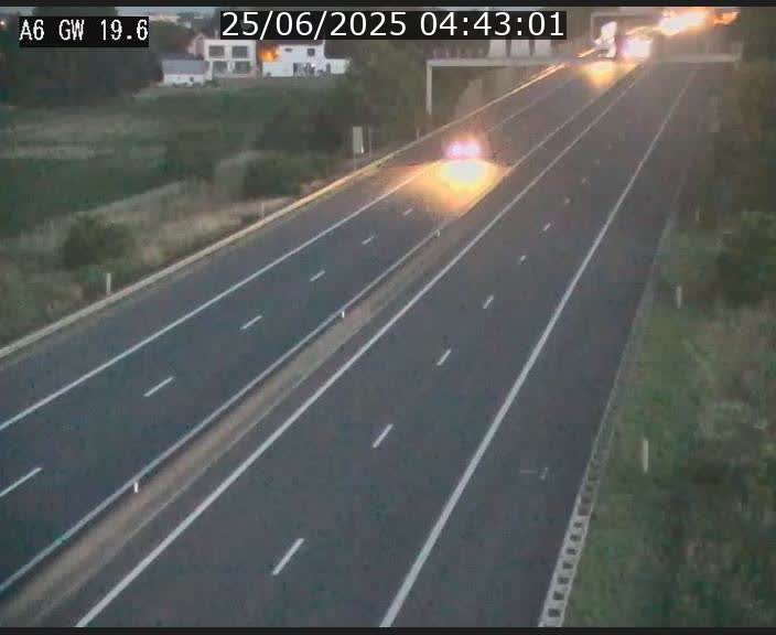 <h2>Traffic live webcam Luxembourg - Steinfort - A6 - BK 19.6 - direction Belgique</h2>