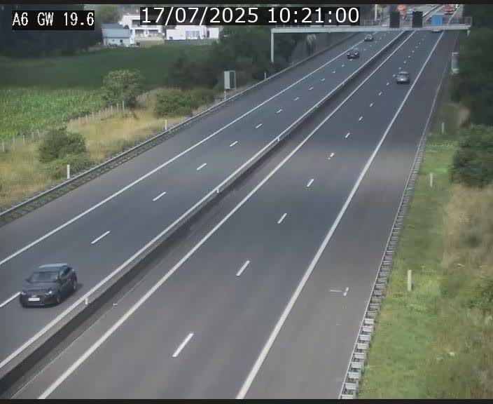 <h2>Traffic live webcam Luxembourg - Steinfort - A6 - BK 19.6 - direction Belgique</h2>