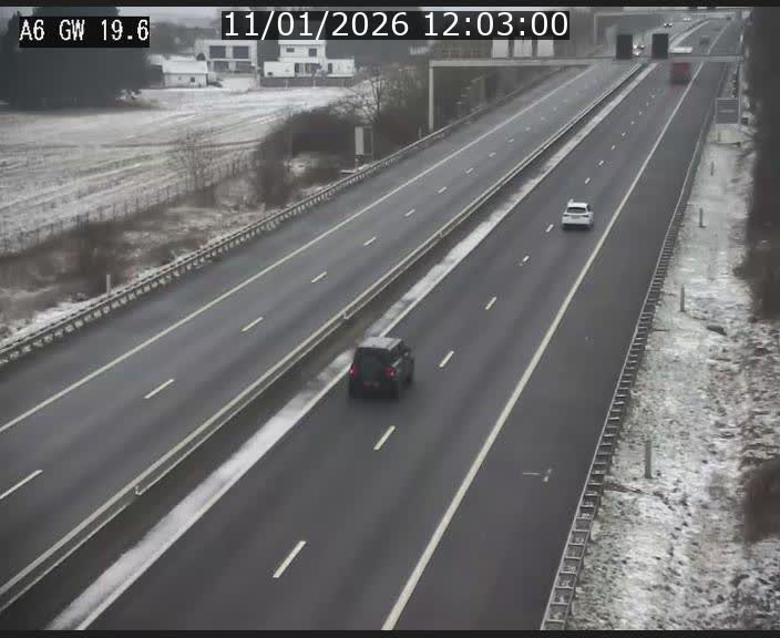 <h2>Traffic live webcam Luxembourg - Steinfort - A6 - BK 19.6 - direction Belgique</h2>