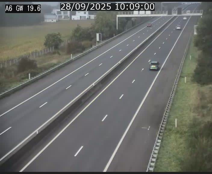 <h2>Traffic live webcam Luxembourg - Steinfort - A6 - BK 19.6 - direction Belgique</h2>