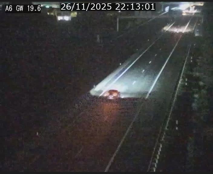 <h2>Traffic live webcam Luxembourg - Steinfort - A6 - BK 19.6 - direction Belgique</h2>