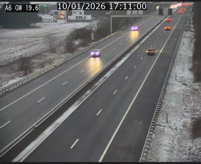 <h2>Traffic live webcam Luxembourg - Steinfort - A6 - BK 19.6 - direction Belgique</h2>
