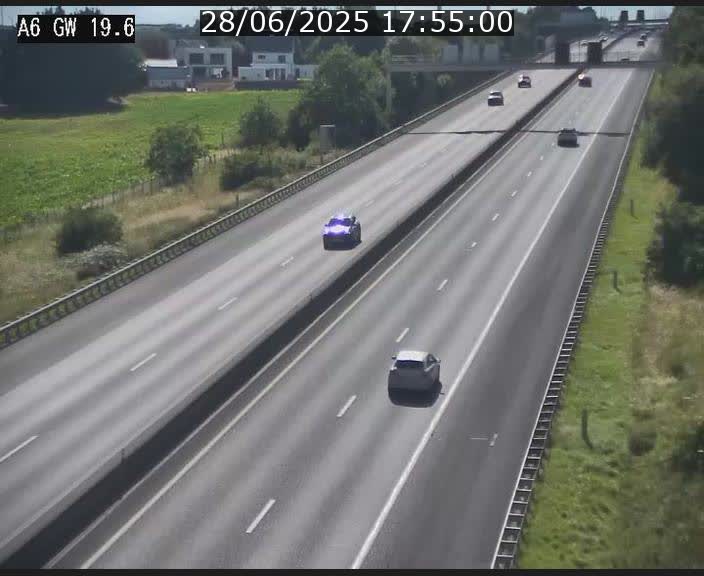 <h2>Traffic live webcam Luxembourg - Steinfort - A6 - BK 19.6 - direction Belgique</h2>