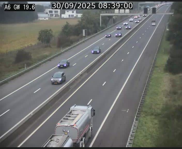 <h2>Traffic live webcam Luxembourg - Steinfort - A6 - BK 19.6 - direction Belgique</h2>