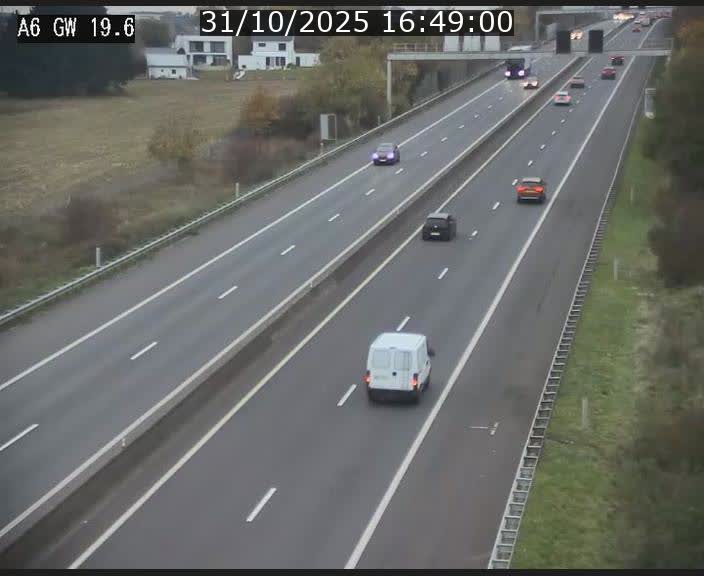 <h2>Traffic live webcam Luxembourg - Steinfort - A6 - BK 19.6 - direction Belgique</h2>