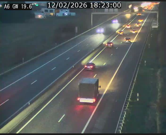 <h2>Traffic live webcam Luxembourg - Steinfort - A6 - BK 19.6 - direction Belgique</h2>