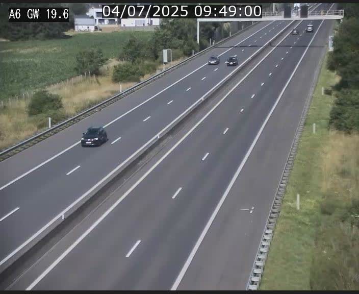 <h2>Traffic live webcam Luxembourg - Steinfort - A6 - BK 19.6 - direction Belgique</h2>
