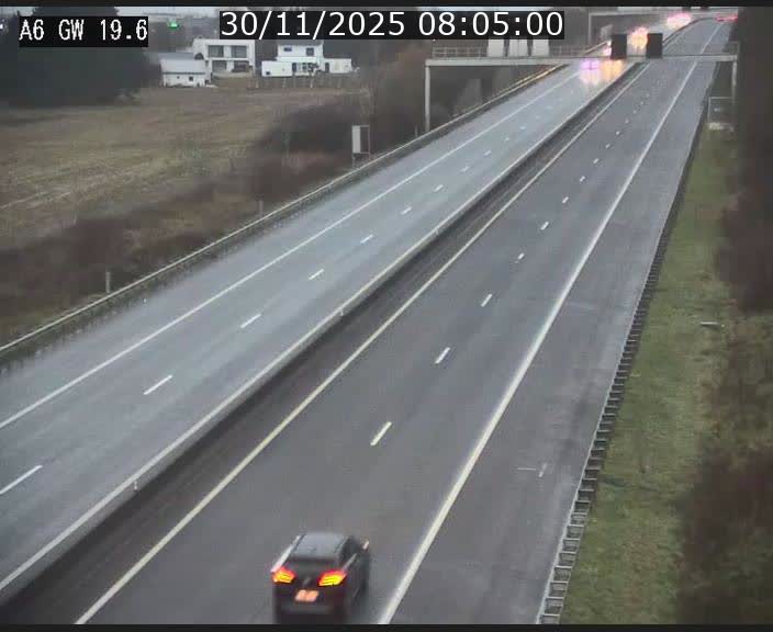 <h2>Traffic live webcam Luxembourg - Steinfort - A6 - BK 19.6 - direction Belgique</h2>
