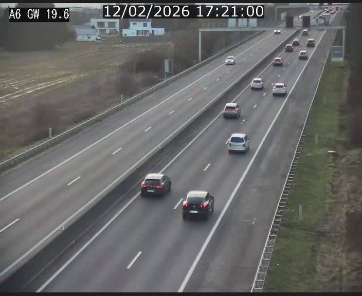 <h2>Traffic live webcam Luxembourg - Steinfort - A6 - BK 19.6 - direction Belgique</h2>