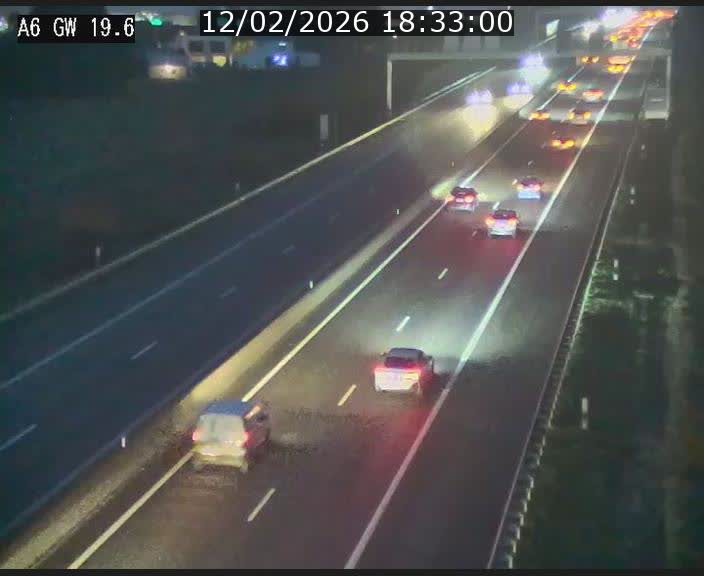<h2>Traffic live webcam Luxembourg - Steinfort - A6 - BK 19.6 - direction Belgique</h2>