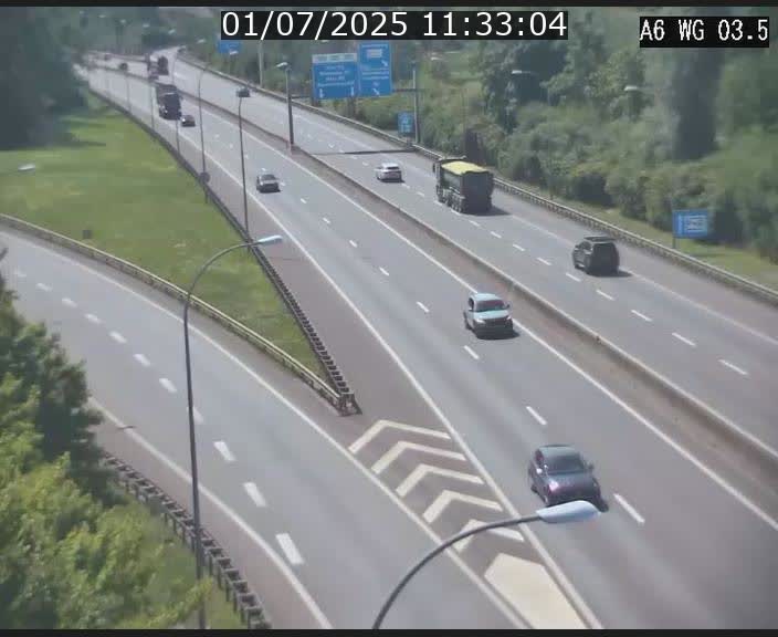 Traffic live webcam Luxembourg - Croix de Cessange - A6 - BK 3.5 - direction France/Allemagne