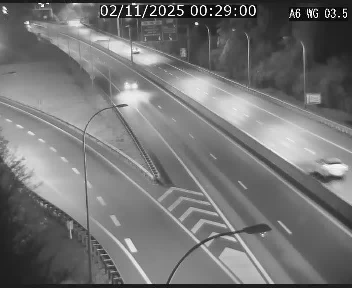 <h2>Traffic live webcam Luxembourg - Croix de Cessange - A6 - BK 3.5 - direction France/Allemagne</h2>