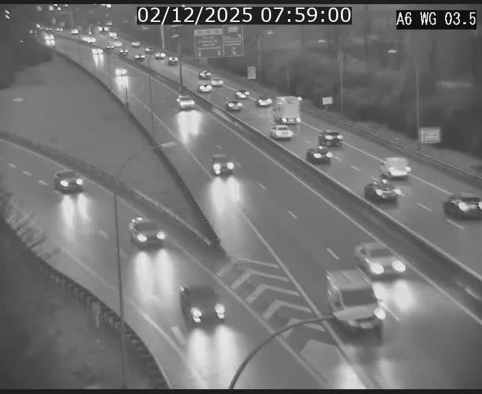 <h2>Traffic live webcam Luxembourg - Croix de Cessange - A6 - BK 3.5 - direction France/Allemagne</h2>