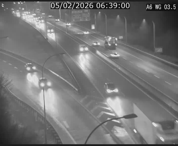 <h2>Traffic live webcam Luxembourg - Croix de Cessange - A6 - BK 3.5 - direction France/Allemagne</h2>