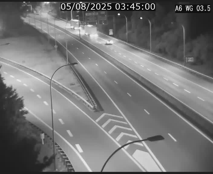 <h2>Traffic live webcam Luxembourg - Croix de Cessange - A6 - BK 3.5 - direction France/Allemagne</h2>