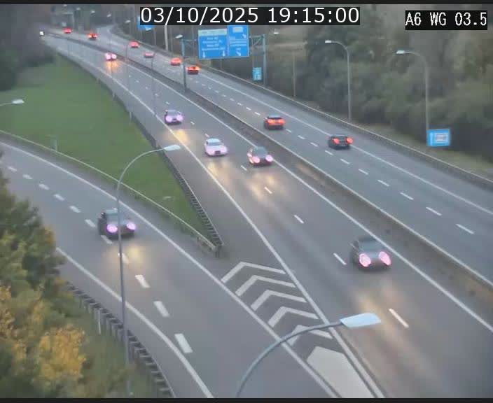 <h2>Traffic live webcam Luxembourg - Croix de Cessange - A6 - BK 3.5 - direction France/Allemagne</h2>