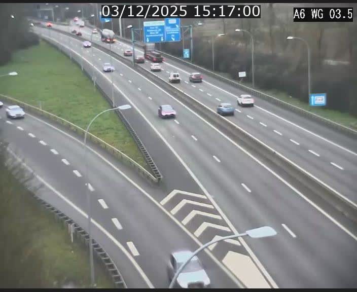 Traffic live webcam Luxembourg - Croix de Cessange - A6 - BK 3.5 - direction France/Allemagne