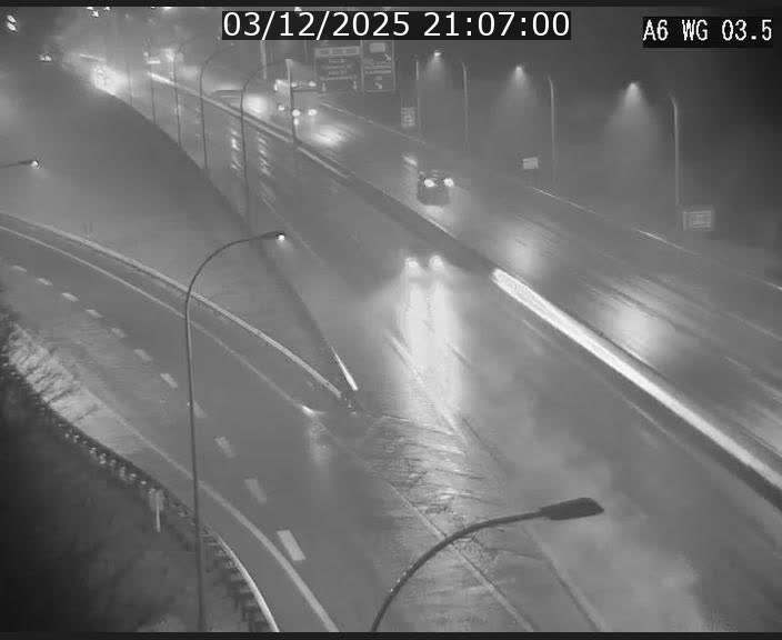 <h2>Traffic live webcam Luxembourg - Croix de Cessange - A6 - BK 3.5 - direction France/Allemagne</h2>