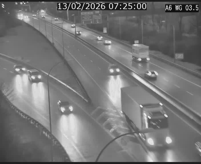 <h2>Traffic live webcam Luxembourg - Croix de Cessange - A6 - BK 3.5 - direction France/Allemagne</h2>