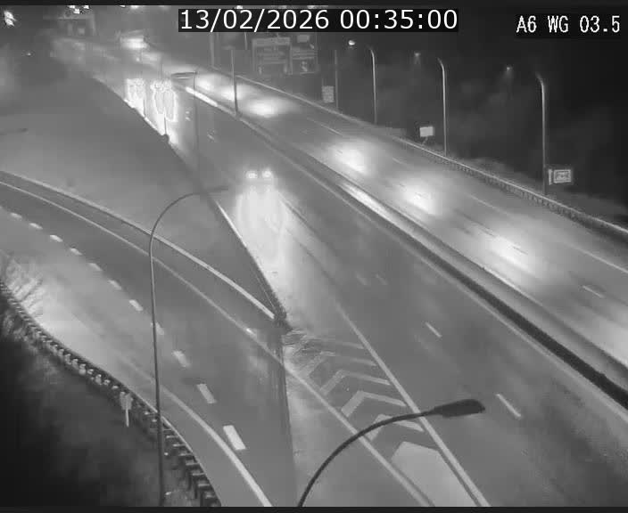 <h2>Traffic live webcam Luxembourg - Croix de Cessange - A6 - BK 3.5 - direction France/Allemagne</h2>