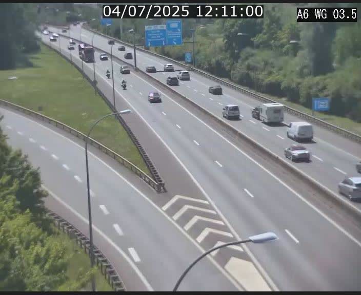 Traffic live webcam Luxembourg - Croix de Cessange - A6 - BK 3.5 - direction France/Allemagne