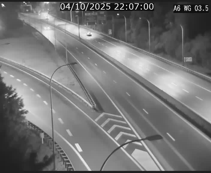 <h2>Traffic live webcam Luxembourg - Croix de Cessange - A6 - BK 3.5 - direction France/Allemagne</h2>