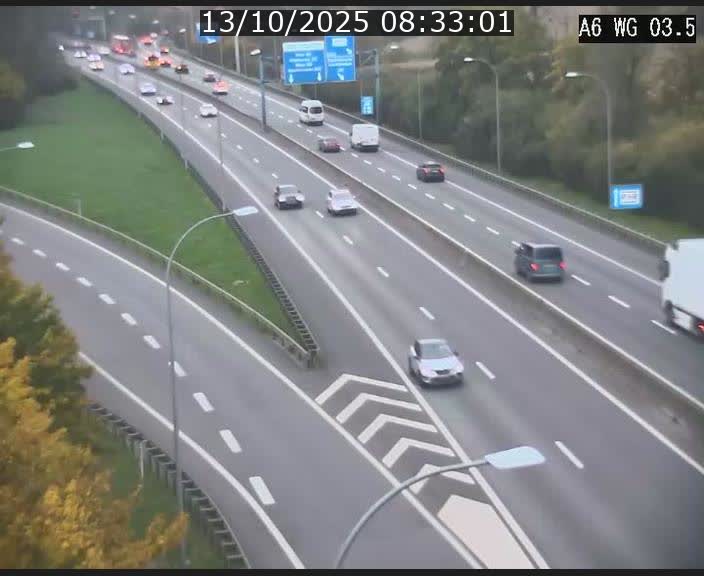 <h2>Traffic live webcam Luxembourg - Croix de Cessange - A6 - BK 3.5 - direction France/Allemagne</h2>