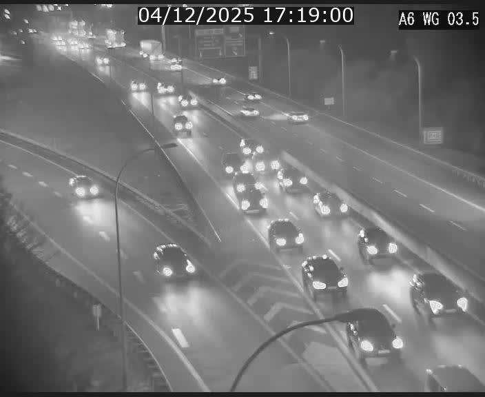 <h2>Traffic live webcam Luxembourg - Croix de Cessange - A6 - BK 3.5 - direction France/Allemagne</h2>