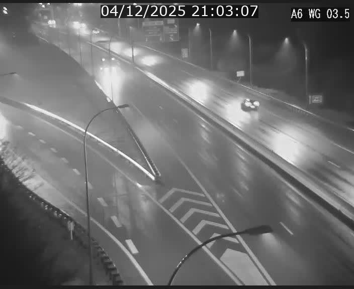 <h2>Traffic live webcam Luxembourg - Croix de Cessange - A6 - BK 3.5 - direction France/Allemagne</h2>