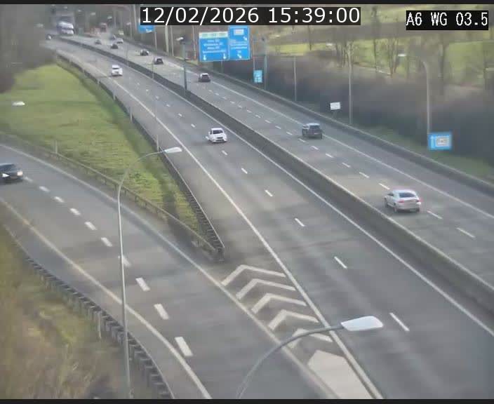 <h2>Traffic live webcam Luxembourg - Croix de Cessange - A6 - BK 3.5 - direction France/Allemagne</h2>