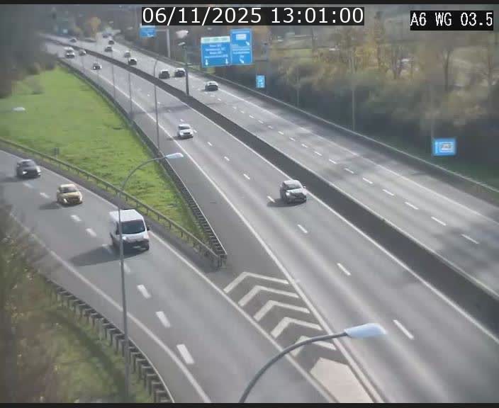 <h2>Traffic live webcam Luxembourg - Croix de Cessange - A6 - BK 3.5 - direction France/Allemagne</h2>