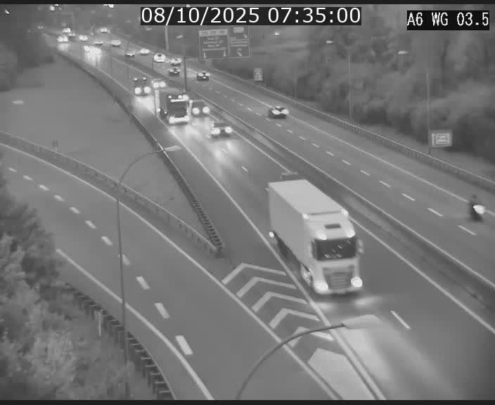 <h2>Traffic live webcam Luxembourg - Croix de Cessange - A6 - BK 3.5 - direction France/Allemagne</h2>