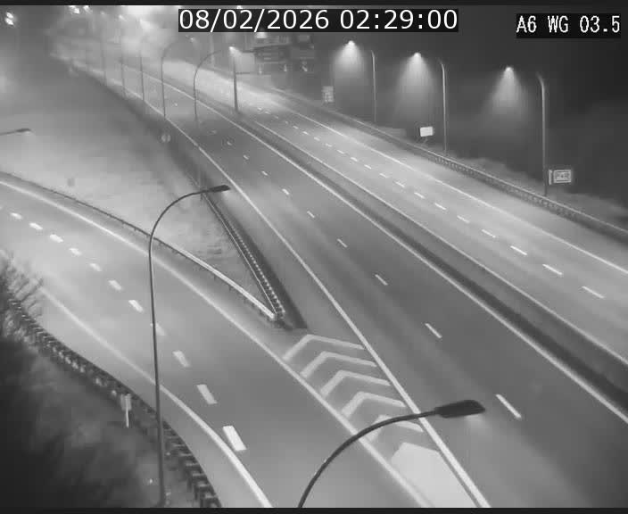 <h2>Traffic live webcam Luxembourg - Croix de Cessange - A6 - BK 3.5 - direction France/Allemagne</h2>