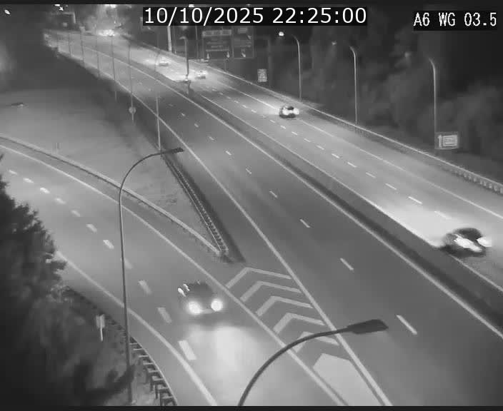 <h2>Traffic live webcam Luxembourg - Croix de Cessange - A6 - BK 3.5 - direction France/Allemagne</h2>