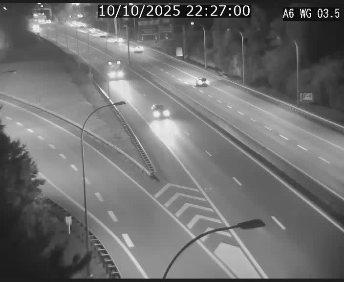 <h2>Traffic live webcam Luxembourg - Croix de Cessange - A6 - BK 3.5 - direction France/Allemagne</h2>