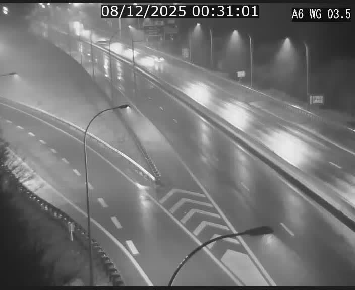 <h2>Traffic live webcam Luxembourg - Croix de Cessange - A6 - BK 3.5 - direction France/Allemagne</h2>