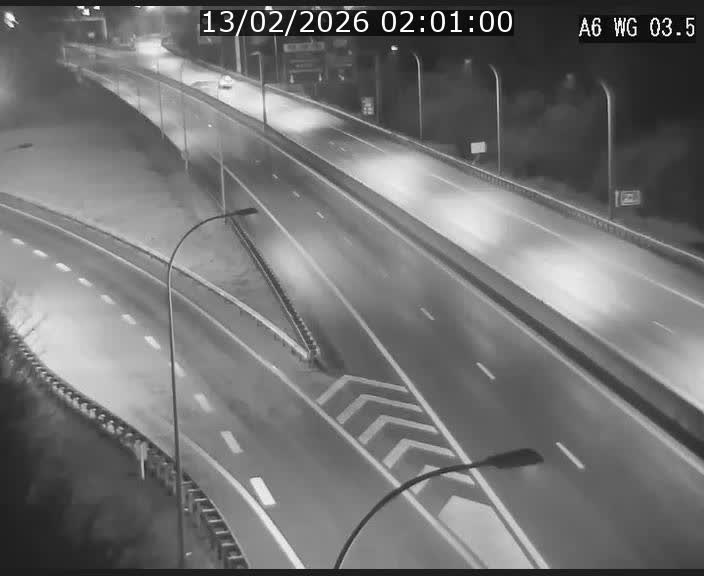 <h2>Traffic live webcam Luxembourg - Croix de Cessange - A6 - BK 3.5 - direction France/Allemagne</h2>