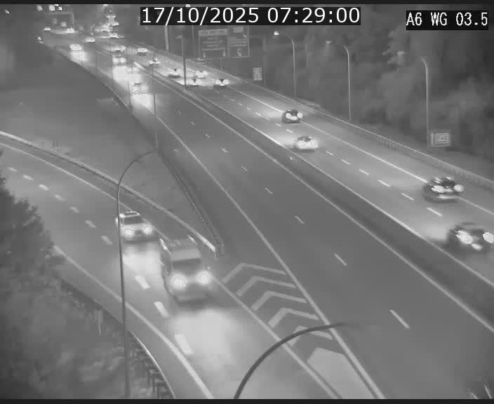 <h2>Traffic live webcam Luxembourg - Croix de Cessange - A6 - BK 3.5 - direction France/Allemagne</h2>