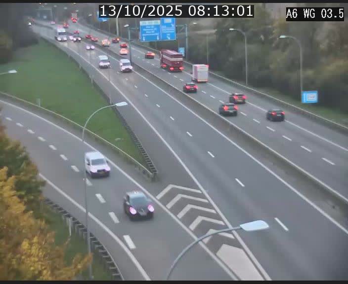 <h2>Traffic live webcam Luxembourg - Croix de Cessange - A6 - BK 3.5 - direction France/Allemagne</h2>