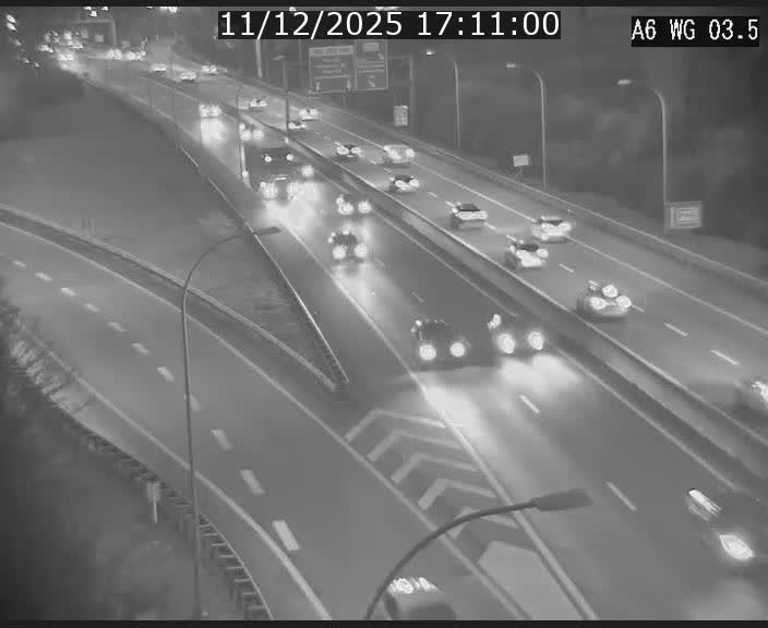 <h2>Traffic live webcam Luxembourg - Croix de Cessange - A6 - BK 3.5 - direction France/Allemagne</h2>