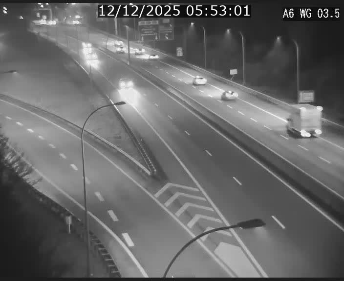 <h2>Traffic live webcam Luxembourg - Croix de Cessange - A6 - BK 3.5 - direction France/Allemagne</h2>